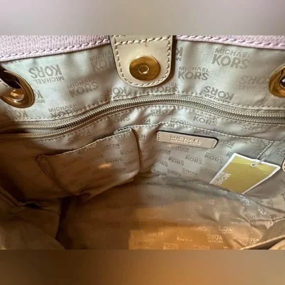 Michael Kors Jetset  Saffiano Leather Soft Satchel Purse Shoulder Handbag| NWT - Picture 6 of 14